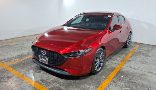 Mazda • Mazda 3
