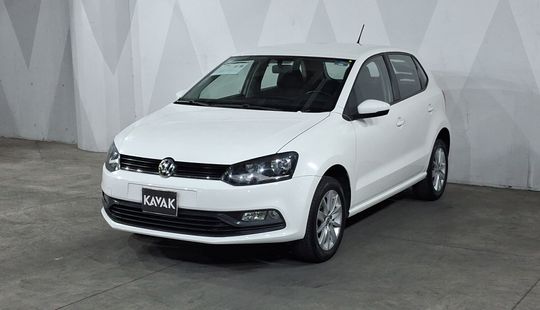 Volkswagen • Polo
