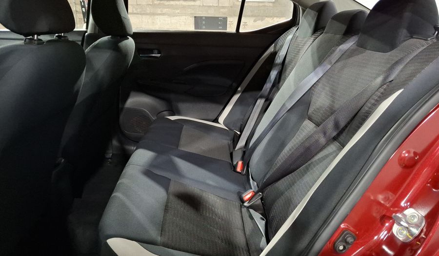 Nissan Versa 1.6 ADVANCE CVT Sedan 2020