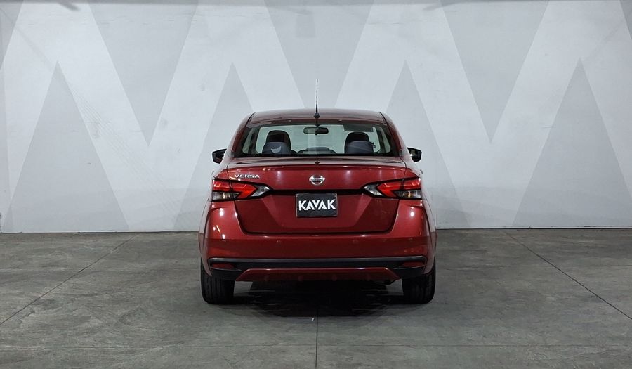 Nissan Versa 1.6 ADVANCE CVT Sedan 2020