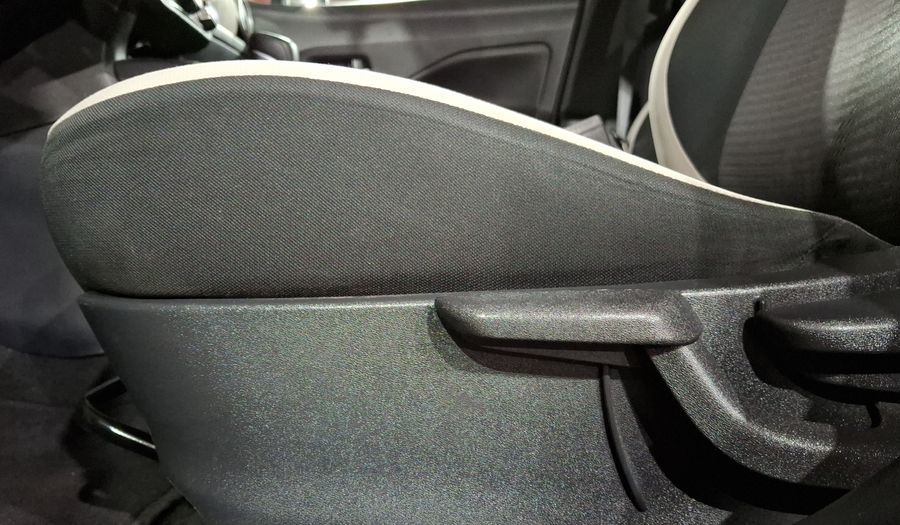 Nissan Versa 1.6 ADVANCE CVT Sedan 2020