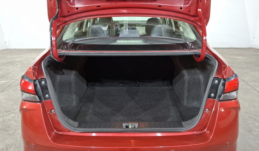 Nissan Versa 1.6 ADVANCE CVT Sedan 2020