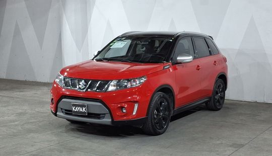 Suzuki • Vitara