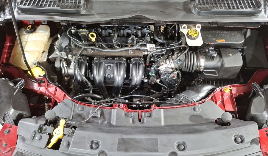 Ford Escape 2.5 SE PLUS PANORAMA ROOF AT Suv 2014