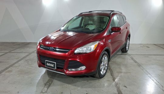 Ford • Escape