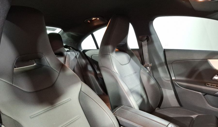 Mercedes Benz Clase Cla 1.3 MHEV CLA 200 LINE DCT Coupe 2024