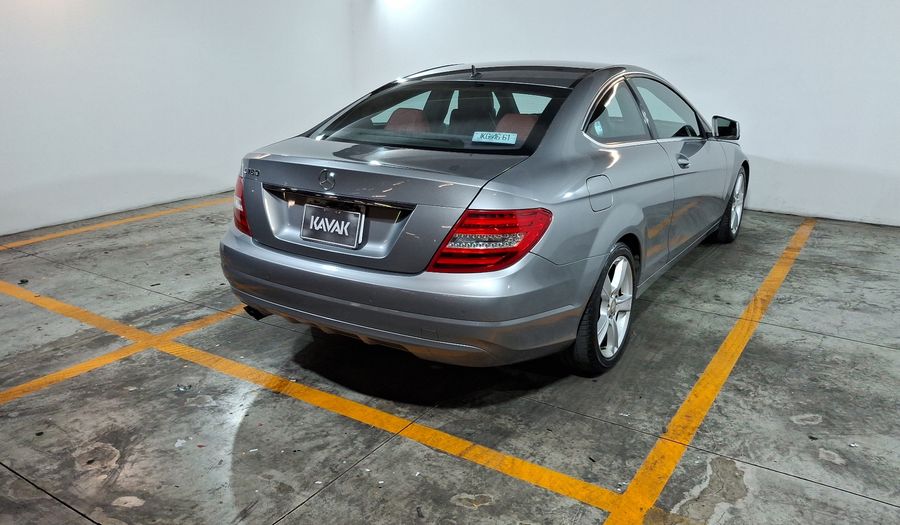 Mercedes Benz Clase C 1.6 180 CGI AT Coupe 2013