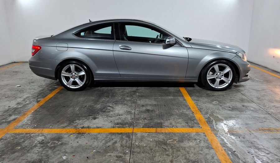 Mercedes Benz Clase C 1.6 180 CGI AT Coupe 2013