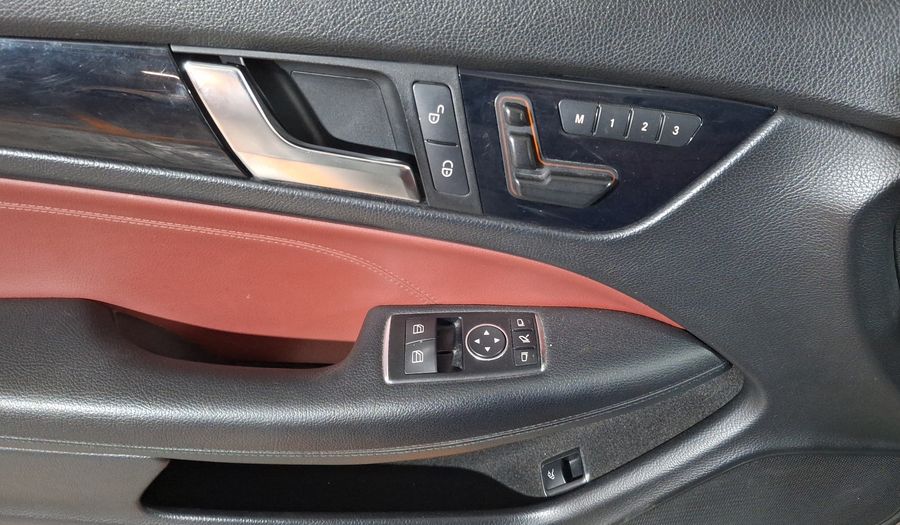 Mercedes Benz Clase C 1.6 180 CGI AT Coupe 2013