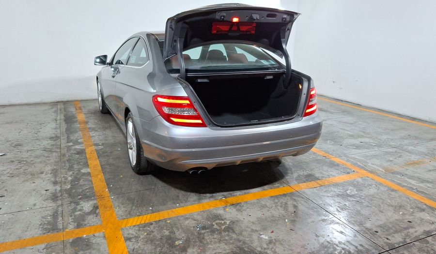 Mercedes Benz Clase C 1.6 180 CGI AT Coupe 2013