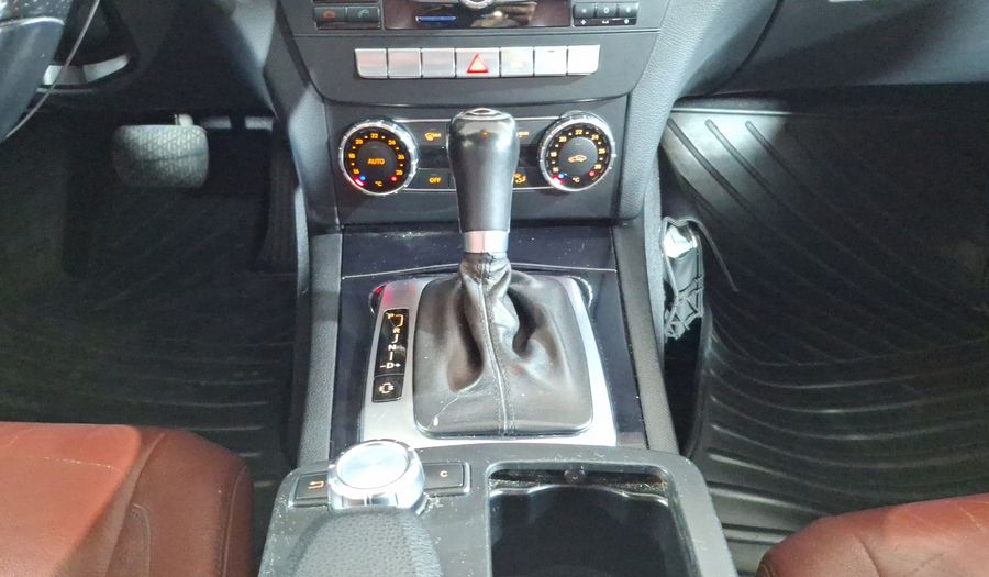 Mercedes Benz Clase C 1.6 180 CGI AT Coupe 2013