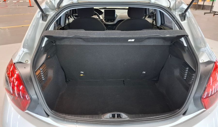 Peugeot 208 1.6 ALLURE Hatchback 2018