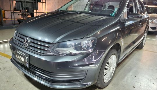 Volkswagen • Vento