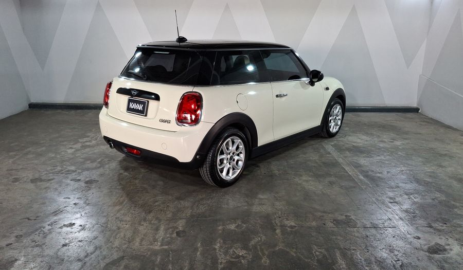 Mini Cooper 1.5 COOPER CHILI DCT Hatchback 2020