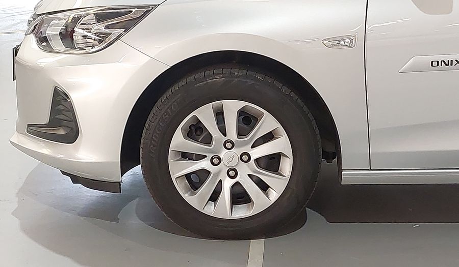 Chevrolet Onix TURBO AUTOMÁTICO Hatchback 2022