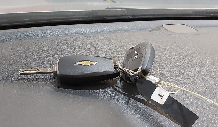 Chevrolet Onix TURBO AUTOMÁTICO Hatchback 2022