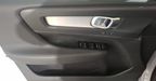 Volvo Xc40 2.0 T4 MOMENTUM AUTO Suv 2021