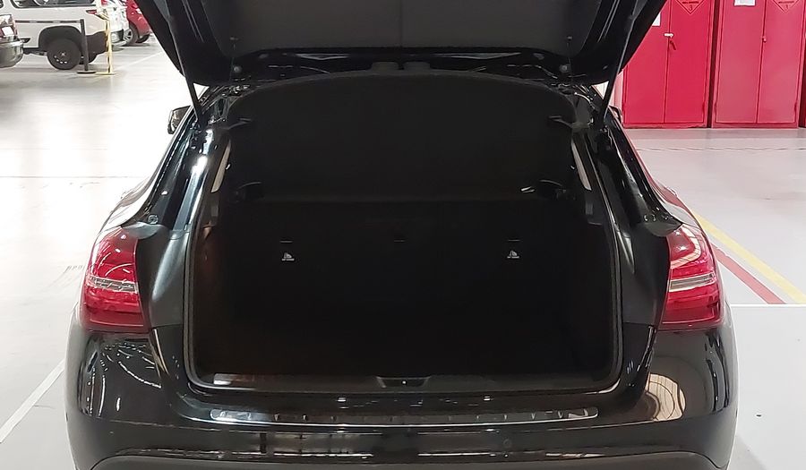 Mercedes Benz Gla 200 CGI NIGHT Suv 2019