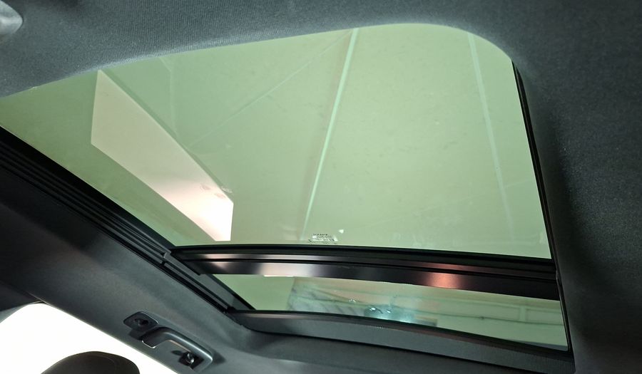 Volvo Xc60 2.4 D5 PLUS AUTO 4WD Suv 2016