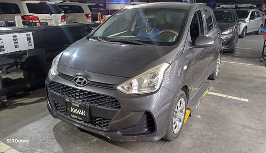 Hyundai • Grand i10