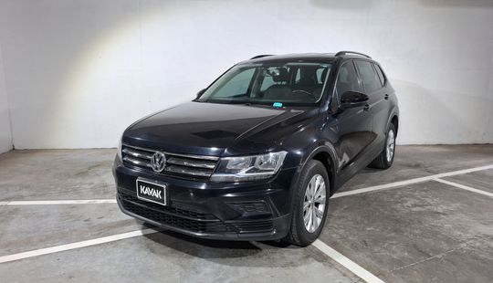Volkswagen • Tiguan
