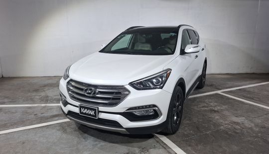 Hyundai • Santa Fe