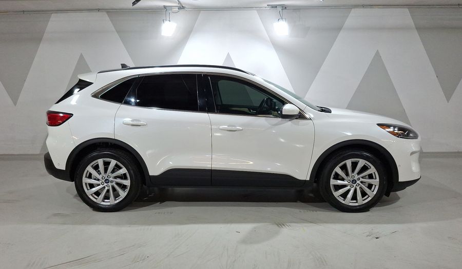 Ford Escape 2.5 HEV TITANIUM CVT Suv 2022