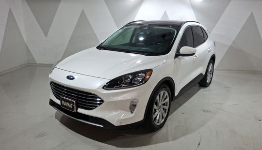 2022 • 11,000 km • Automático