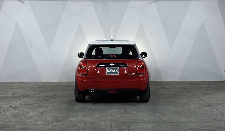 Mini Cooper 1.5 COOPER CHILI AT Hatchback 2015