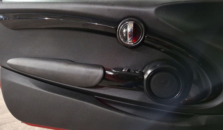 Mini Cooper 1.5 COOPER CHILI AT Hatchback 2015