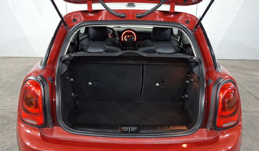 Mini Cooper 1.5 COOPER CHILI AT Hatchback 2015