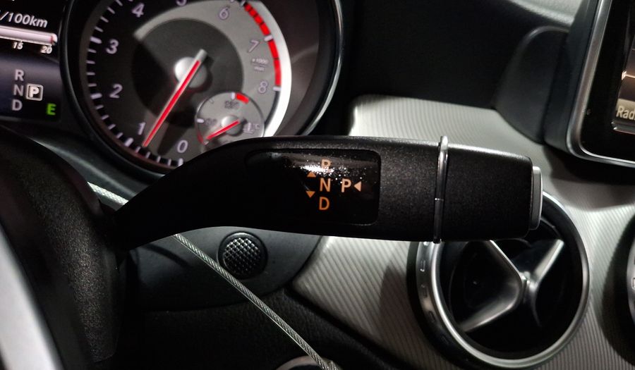 Mercedes Benz Clase Gla 1.6 GLA 200 CGI SPORT Suv 2014