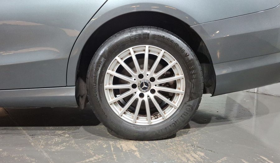 Mercedes Benz Clase C 1.6 180 AUTO Sedan 2019