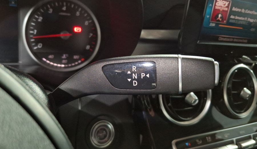Mercedes Benz Clase C 1.6 180 AUTO Sedan 2019
