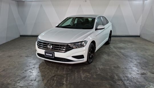 Volkswagen • Jetta