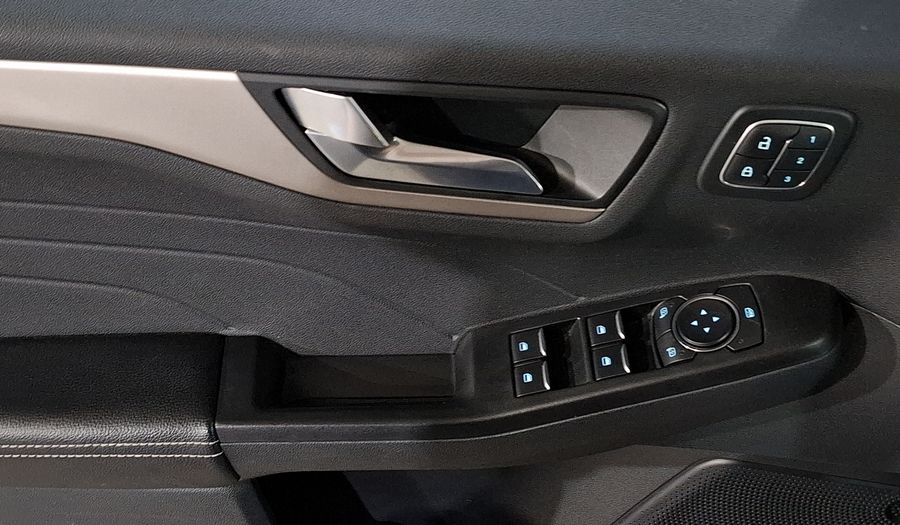 Ford Escape 2.5 HEV SEL LIMITED CVT Suv 2022