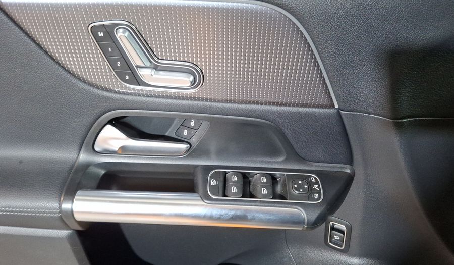 Mercedes Benz Clase Gla 1.3 200 PROGRESSIVE DCT Suv 2023