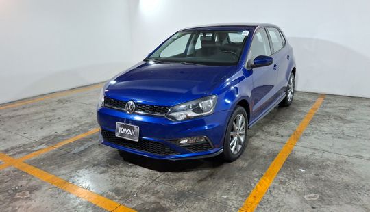 2021 • 57,446 km • Manual