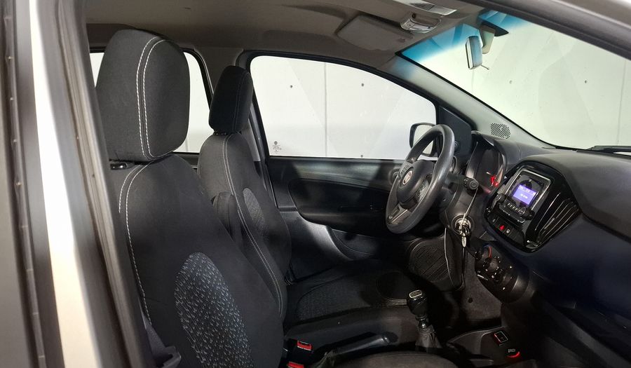 Fiat Uno 1.4 LIKE Hatchback 2017