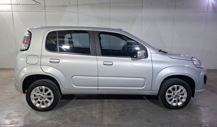 Fiat Uno 1.4 LIKE Hatchback 2017