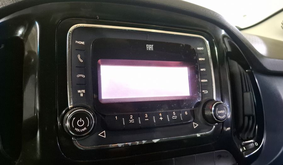 Fiat Uno 1.4 LIKE Hatchback 2017