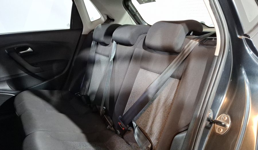 Volkswagen Polo 1.6 STARTLINE Hatchback 2019