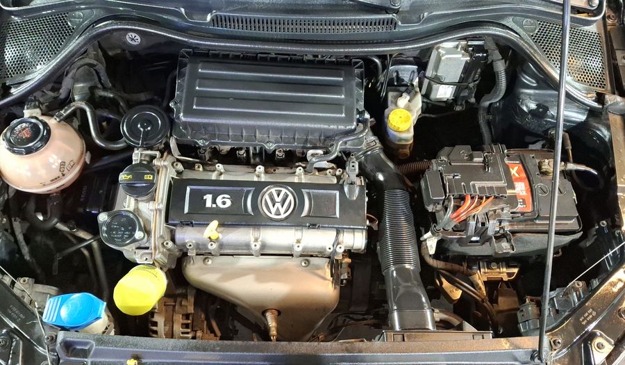 Volkswagen Polo 1.6 STARTLINE Hatchback 2019