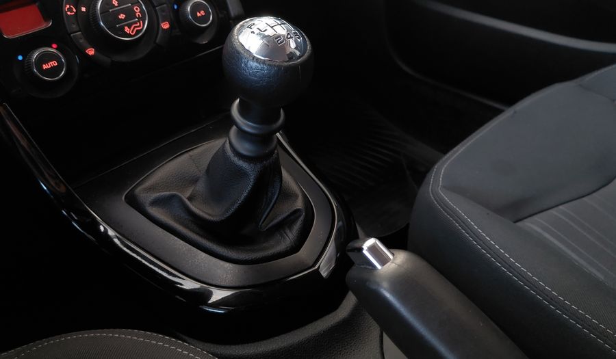 Peugeot 408 1.6 HDI ALLURE PACK Sedan 2019