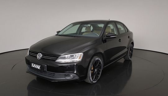 Volkswagen • Jetta