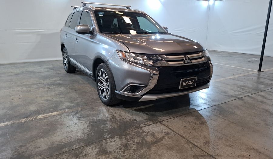 Mitsubishi Outlander 2.4 ES Suv 2016