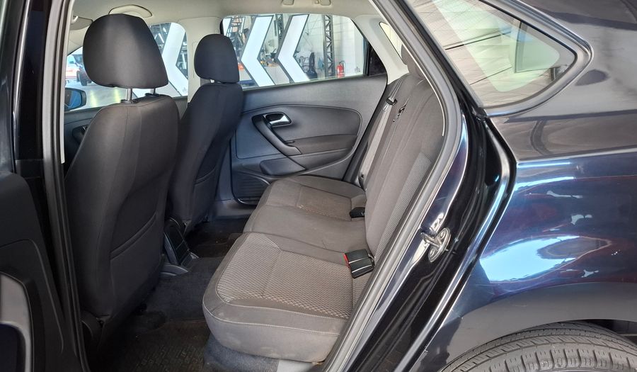 Volkswagen Polo 1.6 COMFORTLINE Sedan 2018