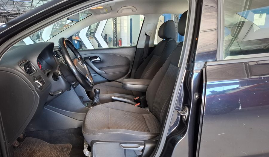 Volkswagen Polo 1.6 COMFORTLINE Sedan 2018