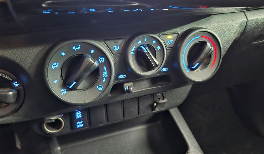 Toyota Hilux 2.8 TDI SR 4WD C/D Pickup 2021