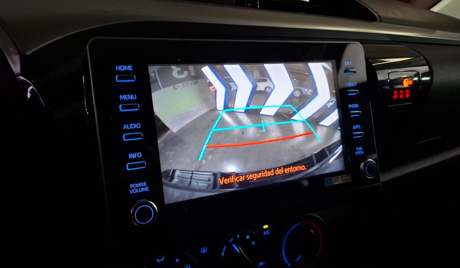 Toyota Hilux 2.8 TDI SR 4WD C/D Pickup 2021